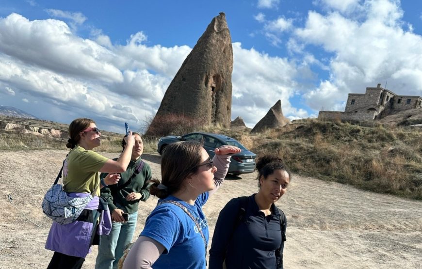 Golden Hiking Tour