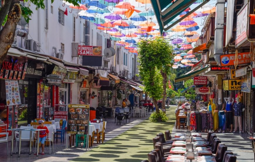 Antalya City Tour with Waterfalls and Historic Old Town