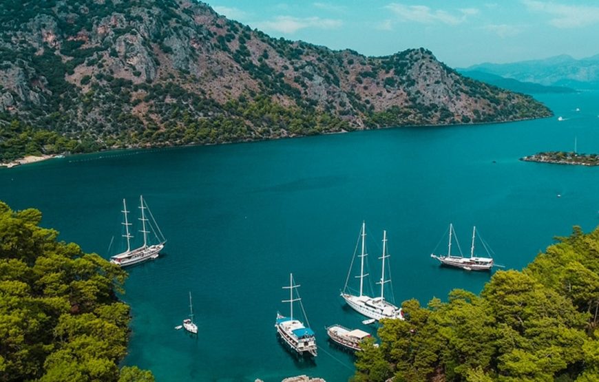 Kemer Boat Tour: Unwind on the Sparkling Mediterranean