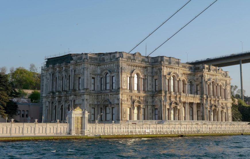 Two Continents & Bosphorus Cruise Tour in İstanbul