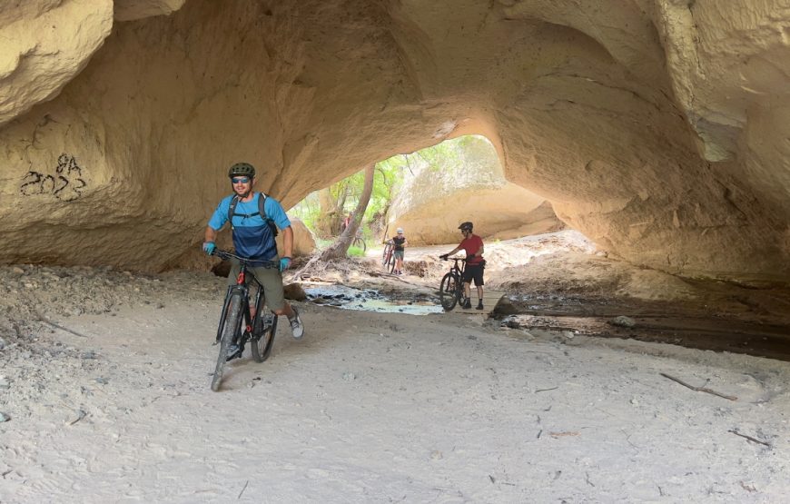 Cappadocia Quest – Advanced Bike Tour through Valleys and Villages