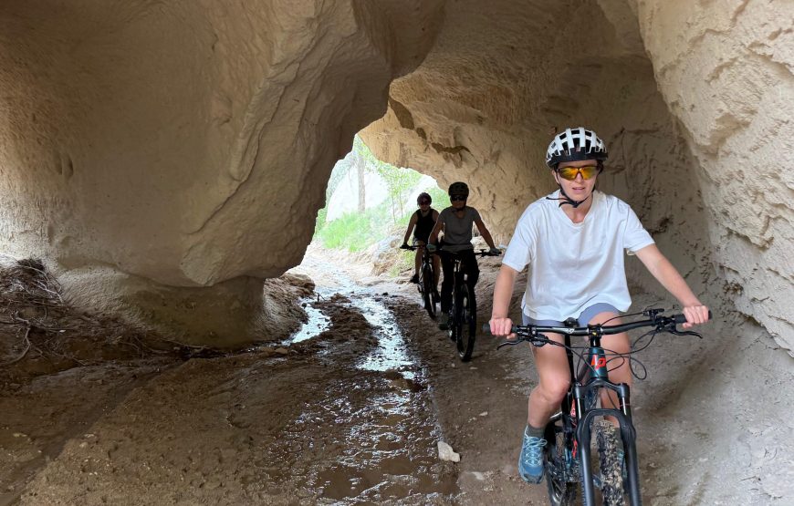 Fairy Chimney Loop – Cappadocia Bike Tour through Valleys & Rock Formations
