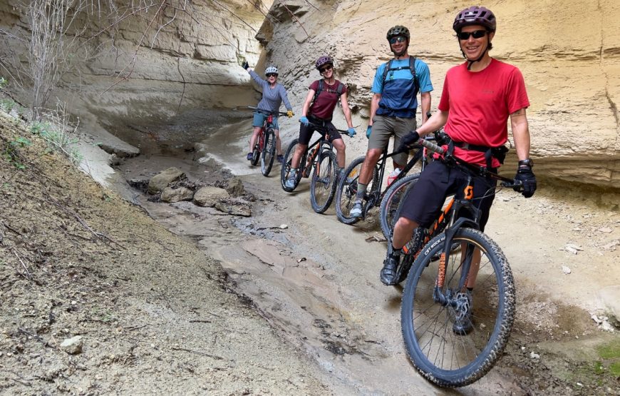 Cappadocia Quest – Advanced Bike Tour through Valleys and Villages
