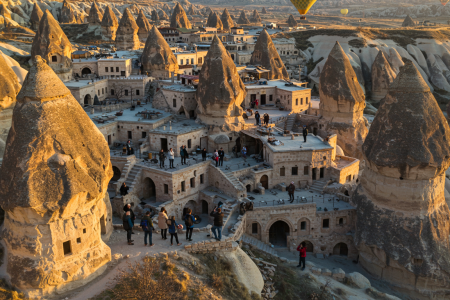 Your Guide to Daily Cappadocia Tours: From Panoramic Views to Subterranean Worlds